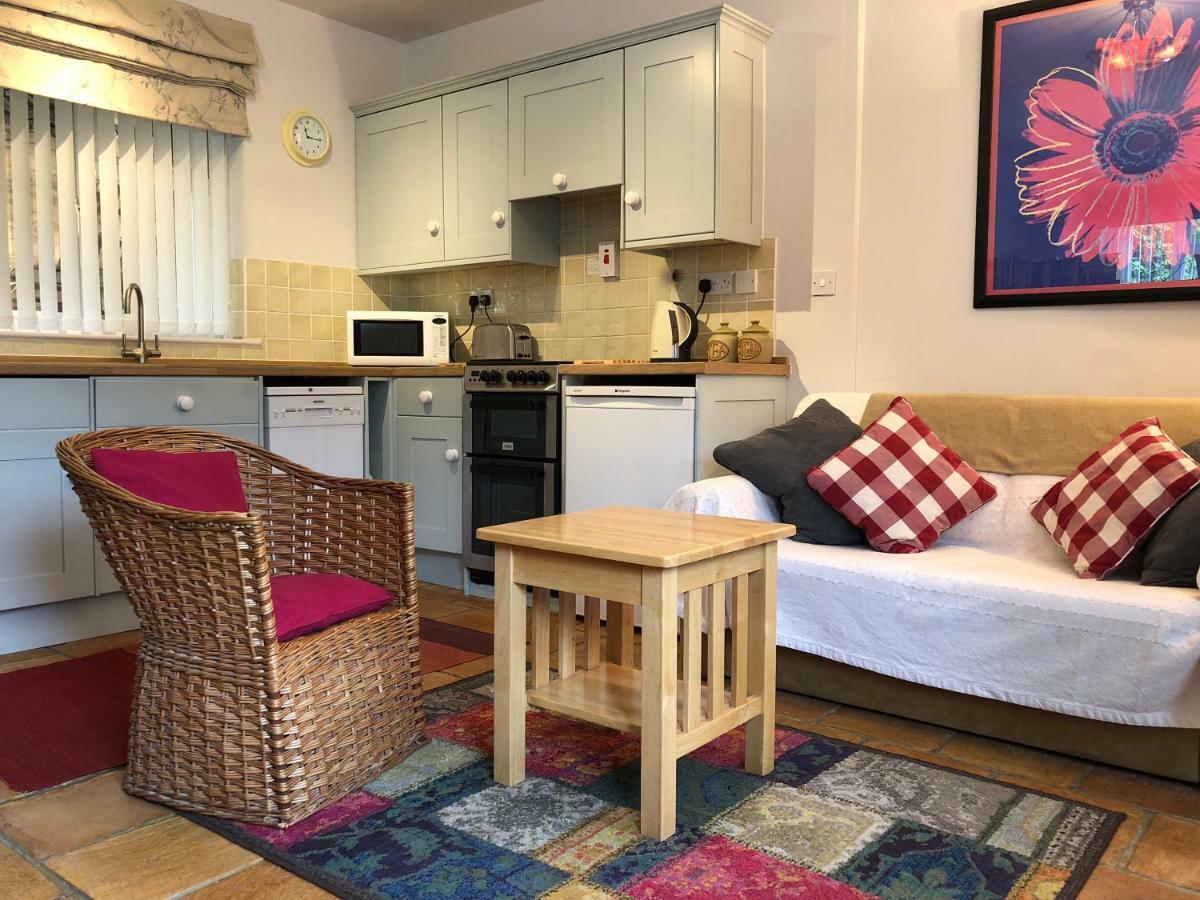 North Walk House Bed & Breakfast ลินตัน ภายนอก รูปภาพ